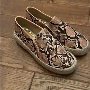 Snake print loafers
